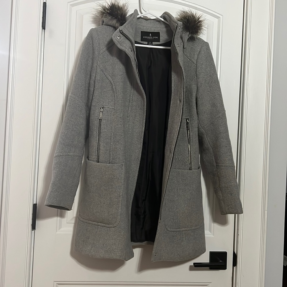 Women’s Gray Coat